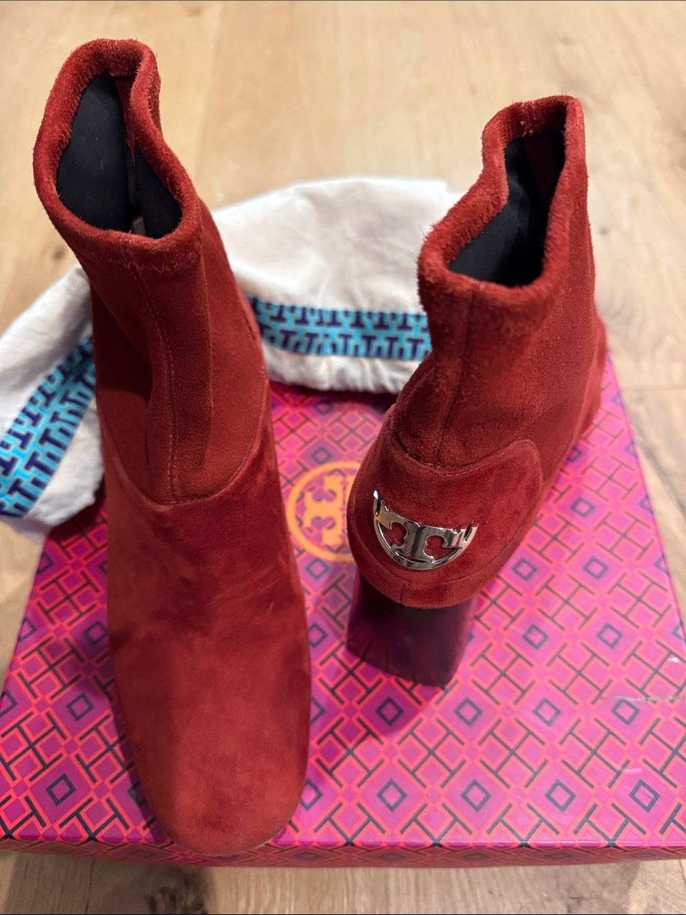 Tory Burch Sidney redwood suede bootie